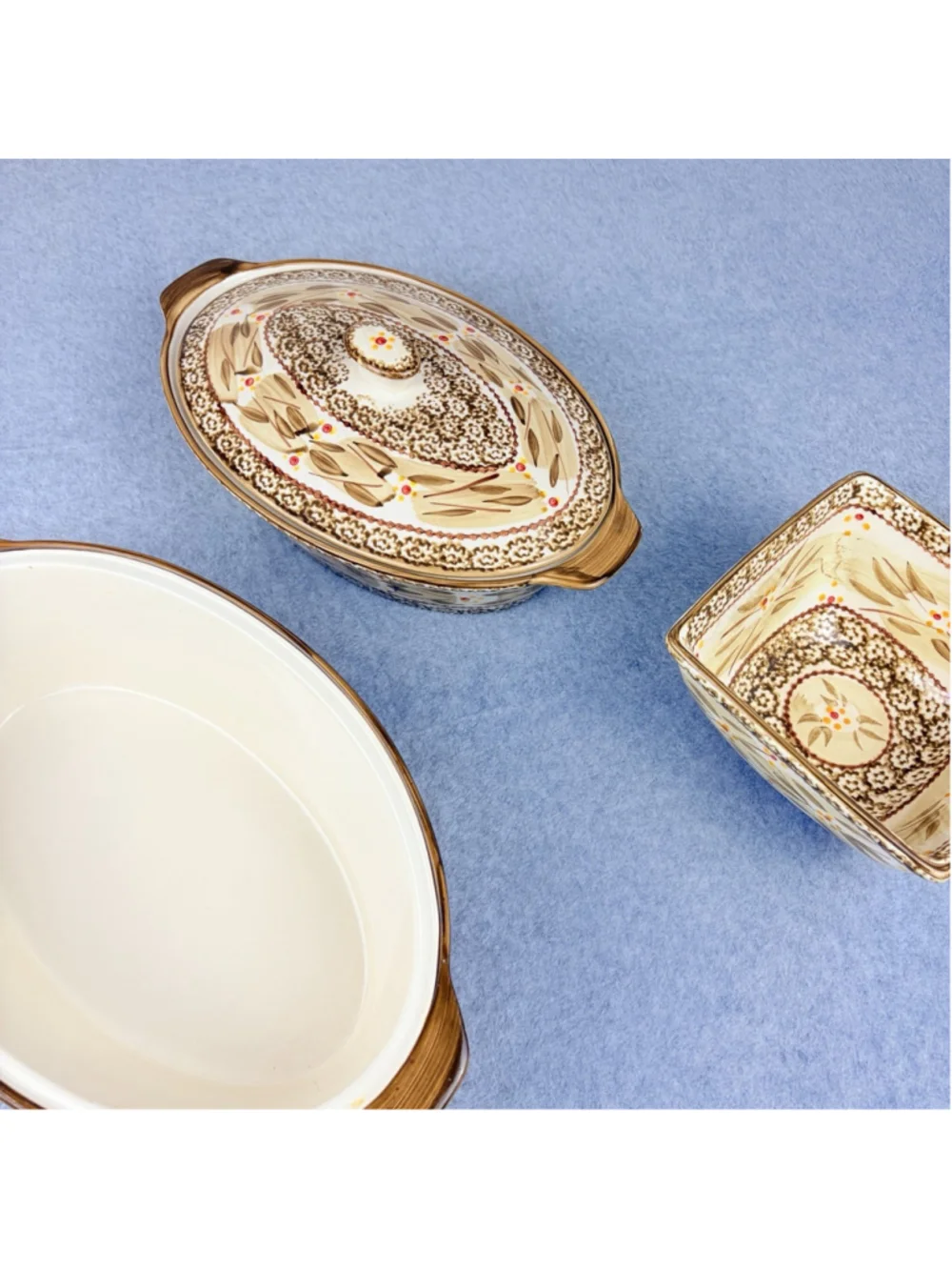 Temp-tations by Tara Old World 4 Pc Bakeware Set 3.5QT 2QT Baker Lid Square Dish